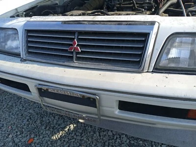 三菱 GALANT SIGMA 1989 1990 FRONT RADIATOR GRILL 铬 — 第 1/4 张图片