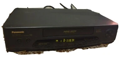 Vhs player Videoregistratore Panasonic NV-SD300Eİ-U testato - Immagine 1 di 4
