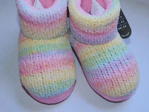 Toddler Girl Slippers Size 6 Booties Pink Blue Yellow Knitted 18 months - Picture 1 of 10
