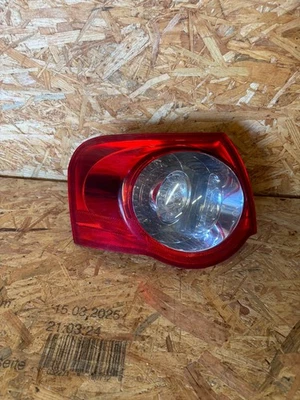 VW5* VW Passat Variant BJ09 Luce Posteriore Luce Freno Sinistra 3C9945095N - Immagine 1 di 4