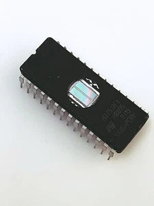 STM27515F1 EPROM IC 512kbit 64kx8 Microcontroller #723567 - Picture 1 of 2