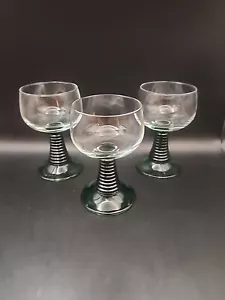 3 Vintage French ARC Emerald Green BEEHIVE Stem Wine Glass 0.2L - Picture 1 of 11