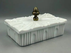 VTG 1960's Indiana Glass Royal Milk Glass 4-Pc. Cigarette Set - Dresser/Boudoir - Picture 1 of 10