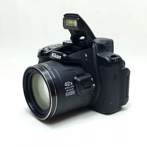 Nikon COOLPIX P520 Digital camera 42X Optical Zoom | Spares | Free UK P&P - Picture 1 of 16