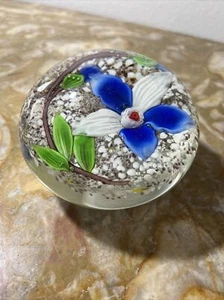 Vintage Art Glass Large Paperweight - Picture 1 of 3