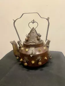 Antique wood teapot - Picture 1 of 6