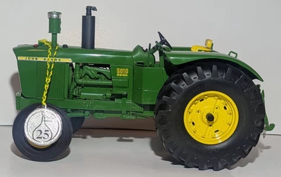 Ertl Precision Model 5010 Tractor #25 John Deere 1/16  #15608 Damaged Box - Image 1 of 4