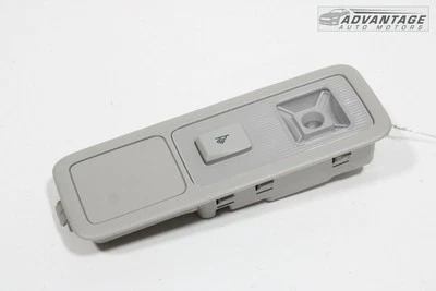 2018-2024 VOLKSWAGEN TIGUAN REAR RIGHT OVERHEAD ROOF DOME LIGHT READING LAMP OEM - Image 1 of 4