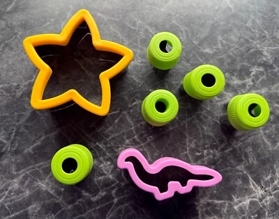 AUSSTECHFORM / BROTZEIT FORMEN / BACKFORM / PLÄTZCHEN FORM ( 7 Stück ) - Bild 1 von 3