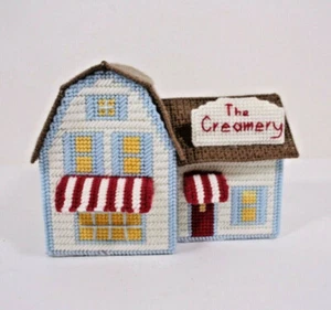 Aguja de plástico cosida a mano de colección artesanía 3D crema granero retro edificio 7x11 - Imagen 1 de 12