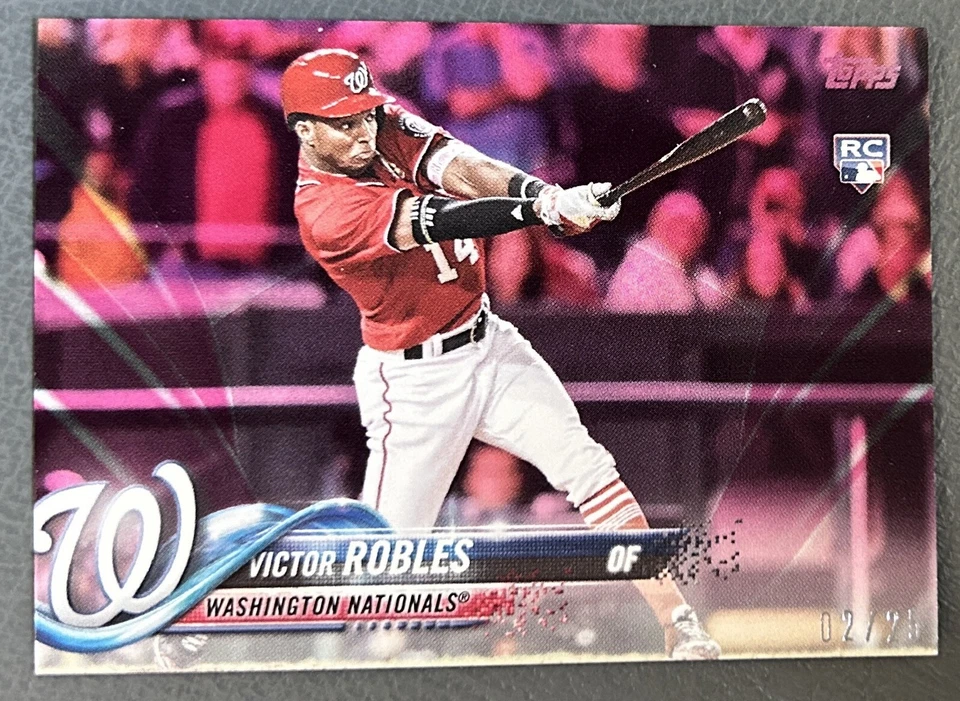 Victor Robles 2018 Topps Mini PINK RC #d 2/25 Nationals Mariners Rookie SP - Image 1 of 2