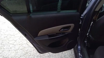 2014 Chevrolet Cruze Driver Side Rear Inner Door Trim Panel Foto 1 de 4