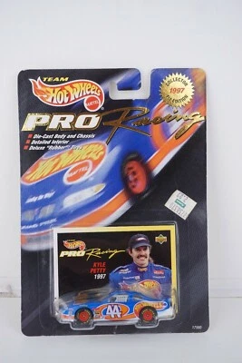 HOT WHEELS PRO RACING NASCAR #44 KYLE PETTY 1997 COLLECTOR 1ST EDITION NASCAR  - Image 1 of 2