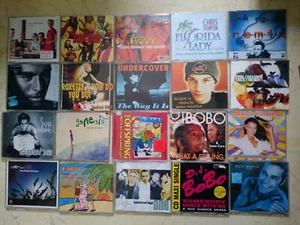 20 MAXI CDs VARIOUS Cardigans,Awad,Chris Thompson,Der Wolf,Phil Collins a.o.(MX8 - Bild 1 von 1