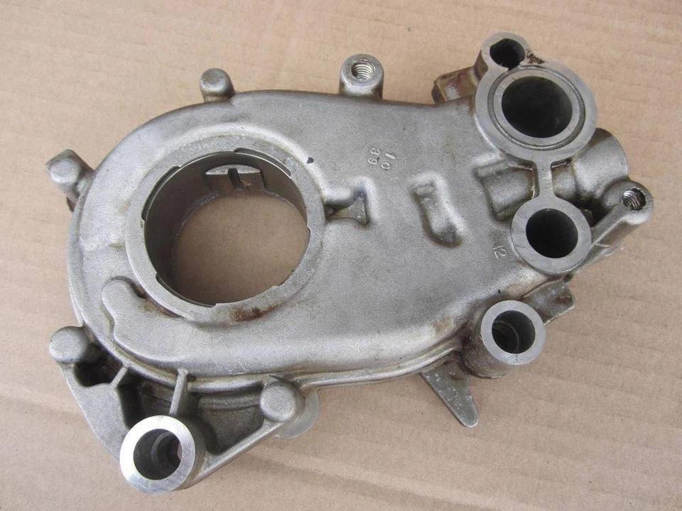 OEM Original 2010 Cadillac SRX Engine Oil Pump used with 87k in perfect shape Foto 1 de 1