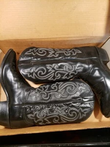 Justin Boots 13" WESTERN Black 1409 MENS 10.5D Point Toe Cowboy Preowned W/Box - Picture 1 of 4