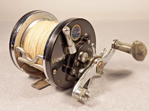 Vintage Ocean City Bay City 250 Saltwater Bait Casting Fishing Reel - Picture 1 of 10