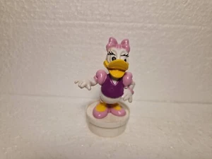 GRAN FIGURA VINTAGE LITTLE DONALD DAISY DISNEY NESTLE AÑOS 90 - Imagen 1 de 7