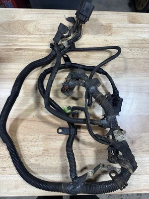 Dodge Ram 2500 3500 2004 arnés de motor Cummins 5,9 L arnés de cableado trasero Foto 1 de 4