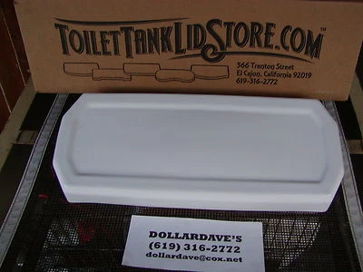 Tapa de tanque de inodoro Case Robinson Ill. blanca fecha 1949 excelente estado Foto 1 de 3
