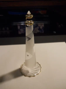 Glass 4" Tall Lighthouse gold top, etched stripes, flared bottom gold edge - Picture 1 of 9