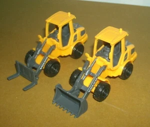 Two 1/87 HO Scale Volvo Compact Wheeled Loader Toys (Bucket & Fork) Maisto - Picture 1 of 7