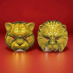 Sammler Konvolut Squid Game inspiriert 2er Pack Golden VIP Mask Merchandise - Bild 1 von 10