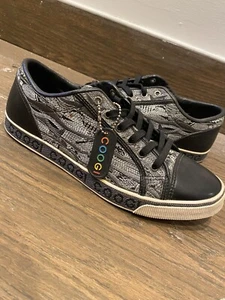 COOGI Sneakers size 7 men / 8.5 Womens new rare - Picture 1 of 6