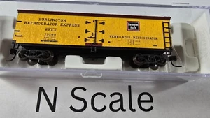 Atlas N Scale Burlington 40' Woodside Reefer BREX #75280 - Picture 1 of 3