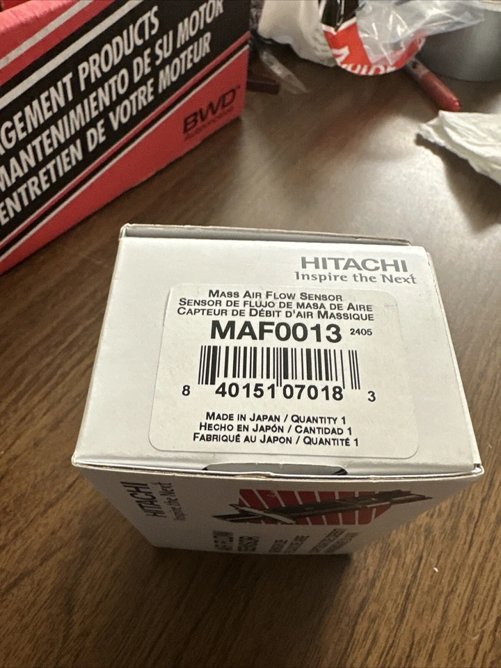 Sensor de flujo de masa de aire Hitachi MAF0013 Foto 1 de 3