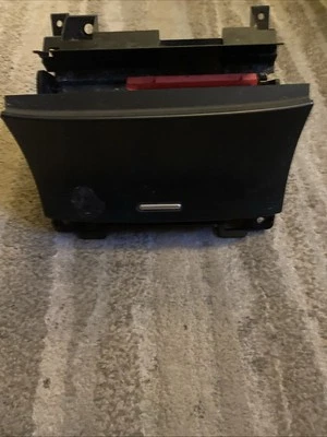 Acura TSX 2004-2008 compartimento de almacenamiento de tablero cubby inferior OEM caja personal Foto 1 de 4