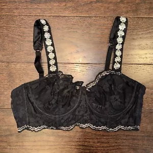 SUJETADOR DEMI VICTORIAS SECRET DREAM ANGELS PUSH-UP SIN RELLENO LENTEJUELAS PERLA SIN FORRO - Imagen 1 de 7