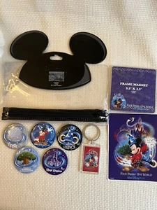Disney Mickey Mouse Ears Pencil Case With Buttons Key Chain Sticker & Magnet d81 - Picture 1 of 1