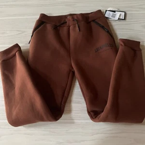 Pantalones deportivos Brooklyn Laundry para niños grandes forrados de vellón marrón - Imagen 1 de 9