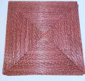 Rattan Wicker Woven Square Placemats Chargers Set Of 6 13.5" x 13.5" - Picture 1 of 9