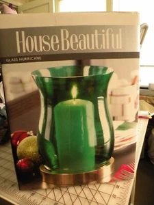 HOUSE BEAUTIFUL GREEN GLASS HURRICANE NEW IN BOX APPOX. 8" - Picture 1 of 4