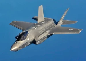 F-35 Lightning II (Blue Skies) POSTER 24 X 36 Inches U.S. Military Aircraft - Picture 1 of 2