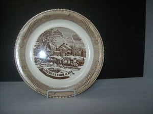 ROYAL CHINA - "AMERICAN FARM SCENE" BROWN TRANSFER 10" PIE PLATE - CURRIER & IVE - Picture 1 of 4