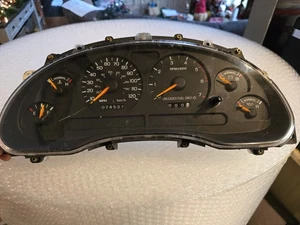 1996 1997 1998 Ford Mustang V6 Speedometer Instrument Cluster 120 MPH FREE SHIP - Picture 1 of 9