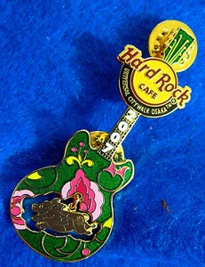 UNIVERSAL OSAKA JAPANESE YEAR BOAR PIG GUITAR SERIES 2007 Hard Rock Cafe PIN LE - Picture 1 of 1