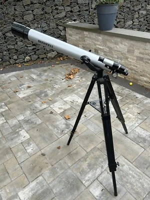 Bushnell Deep Space 420X #78-9512 60mm Refractor Telescope w/Hardwood Tripod - Image 1 of 3
