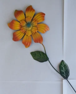 Blume Floral Garten Deko orange Stiel Blätter hängen, Pfahl Landschaftsbau 22 in L - Bild 1 von 6