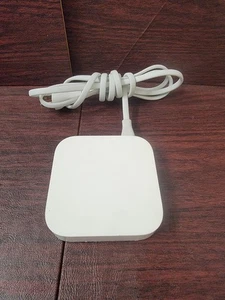 Apple AirPort Express A1392 802.11n 2nd Generation Wireless Router  Airplay 2 - Picture 1 of 4