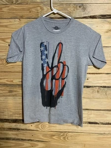 Mad Engine USA Flag Hand Graphic Tee L Gray Distressed Patriotic Streetwear - Picture 1 of 15