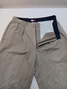 Pantalones vintage Tommy Hilfiger caqui beige para hombre talla 32x32 plisados con puños - Imagen 1 de 8