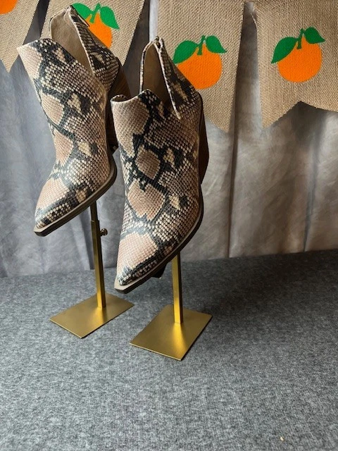 Vince Camuto Gigietta Snakeskin Python Booties Leather Women's Size 9 - Image 1 of 4