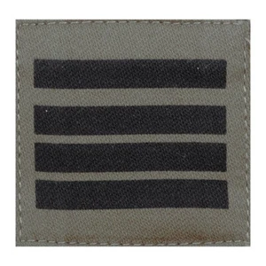 GALON POITRINE COMMANDANT BASSE VISIBILITE GRADE DE COMBAT BV ENTIEREMENT NEUF - Picture 1 of 1