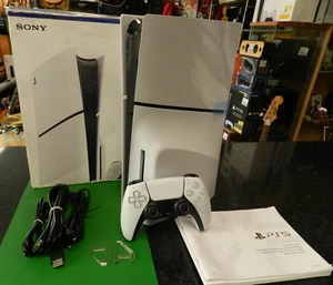 Sony Playstation 5 Slim - 1TB - Disc Edition - Weiß - CFI-2016 mit Controller - Bild 1 von 10