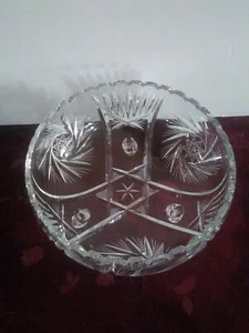 VINTAGE BOHEMIAN CZECH CUT CRYSTAL PINWHEEL STAR VERTICAL CUT FOOTED CANDY DISH - Picture 1 of 8