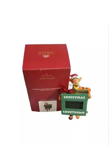 Hallmark Ornament 2020 Disney Winnie the Pooh Tigger's Christmas Countdown Clock - Picture 1 of 11
